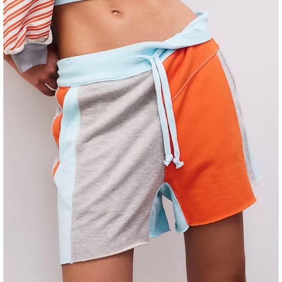 FREE PEOPLE Piece Of Me Colorblock Shorts Size Small - Picture 1 of 5